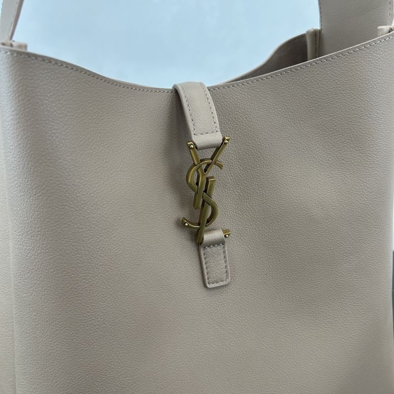 Y51 hobo bags